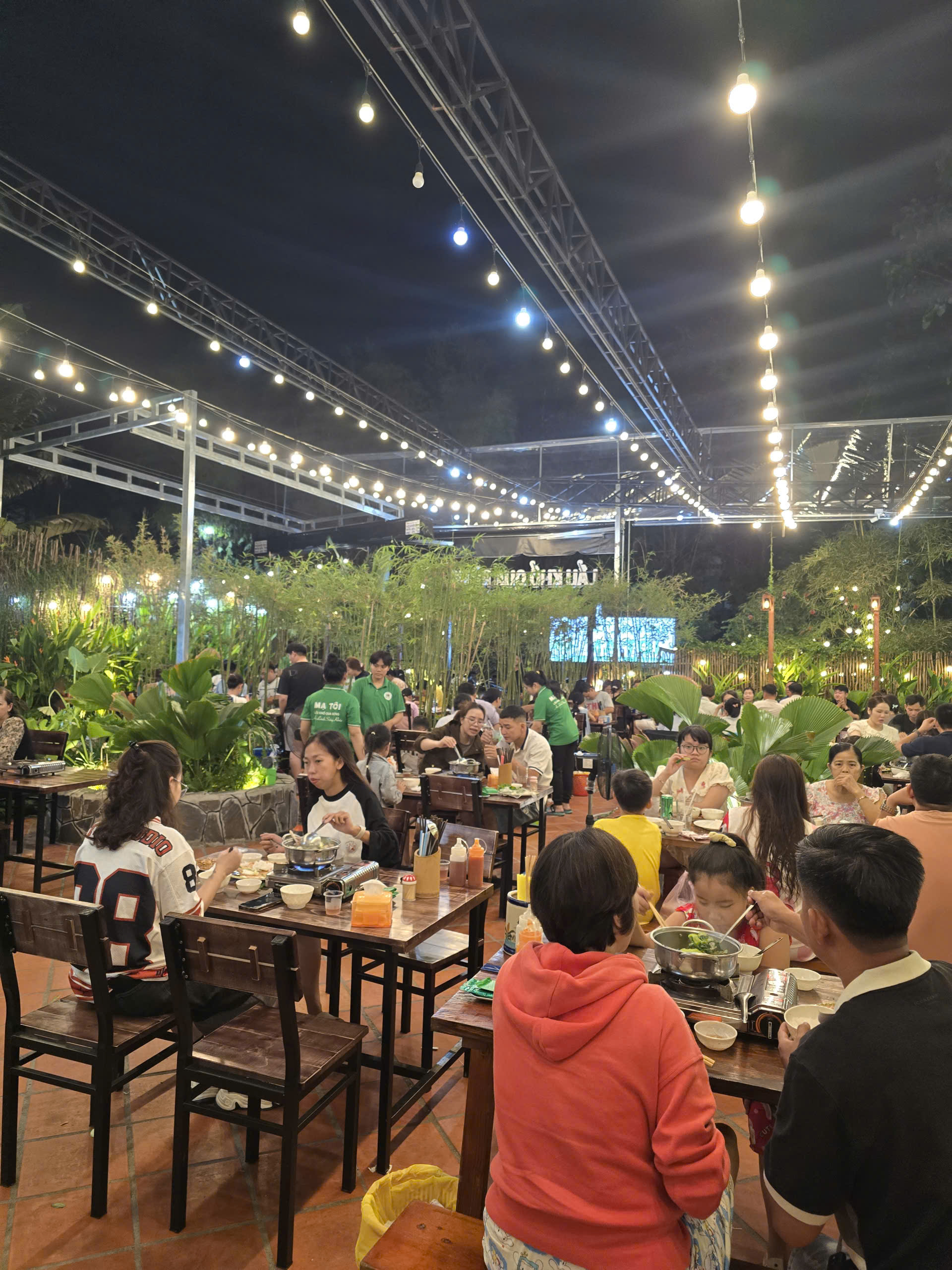 Mạ Tôi BD - CN Chánh Nghĩa 1 - Phòng riêng